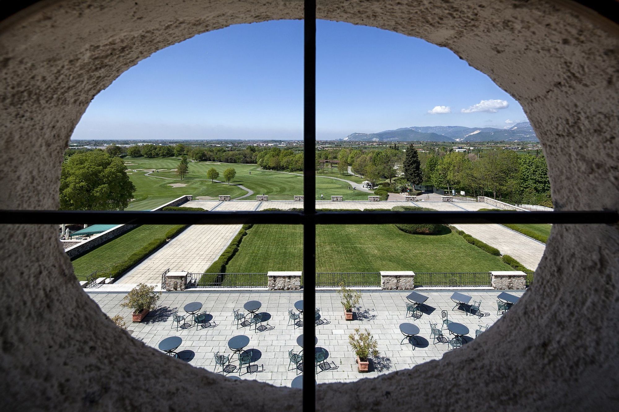 Qc Termegarda Spa & Golf Resort Calvagese Della Riviera Restoran fotoğraf